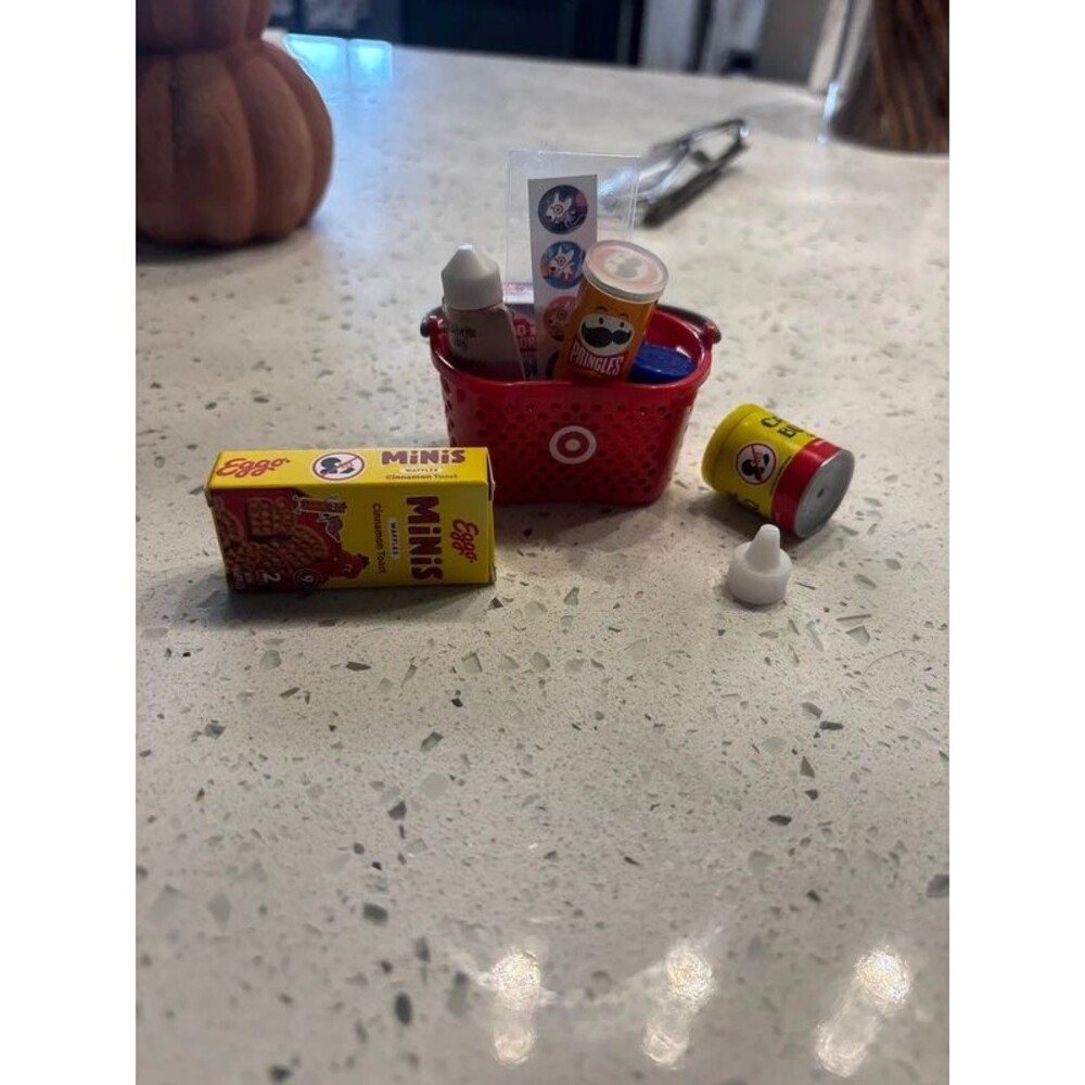 mini verse miniature food